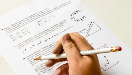 Helping Children Cope with Exam Stress: Scholarships for Moms banner mobile